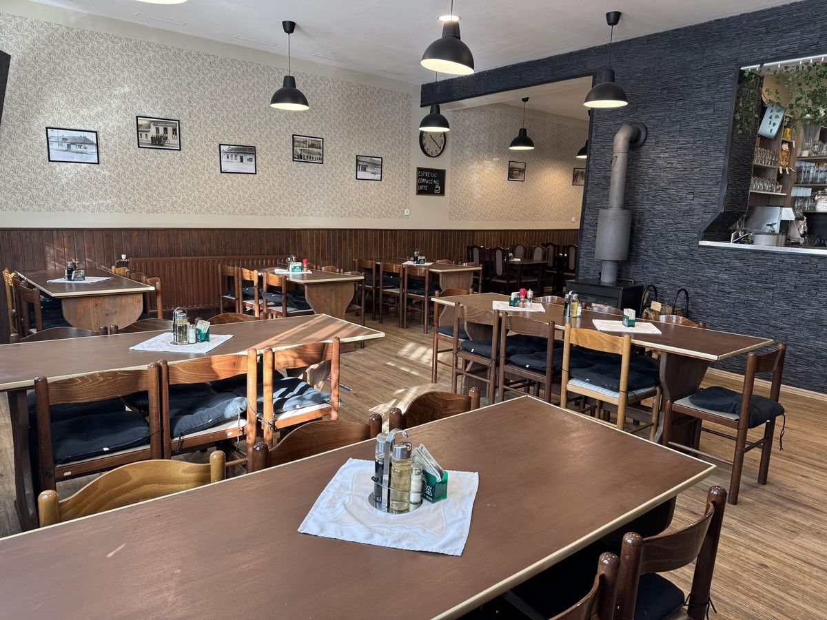 Hospoda U Žida a Hospůdka Na Hřišti Nový Svět — fotka podniku